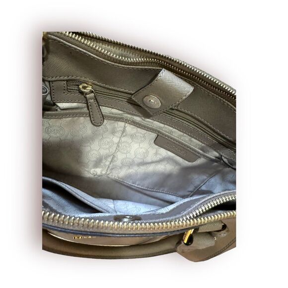 Michael Kors Sutton Saffiano Nude Taupe Satchel‎ Bag - Picture 8 of 10